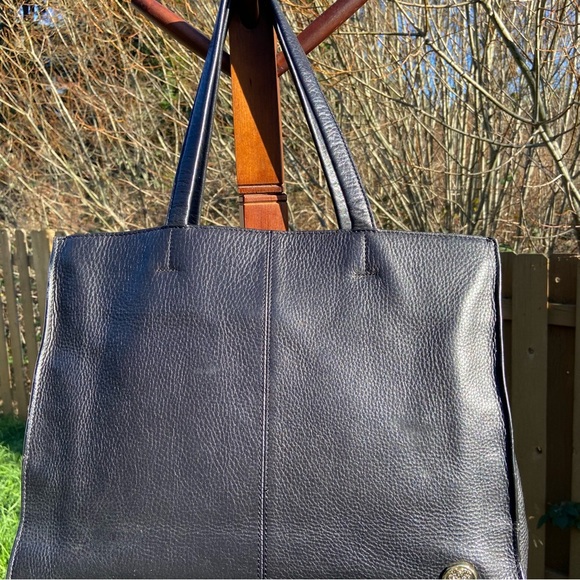 Vince Camuto Black Leather Tote Bag Elvan Style Gold Hardware Work Bag - Picture 2 of 16